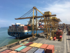 全球商品需求疲软，海运集装箱价格暴跌85%！